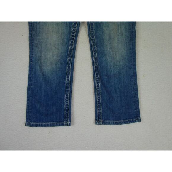 Miss Me‎ Jeans JP6048P5 Fleur De Lis Capri Rhinestone Jeans Medium Wash Size 27 - Picture 11 of 15